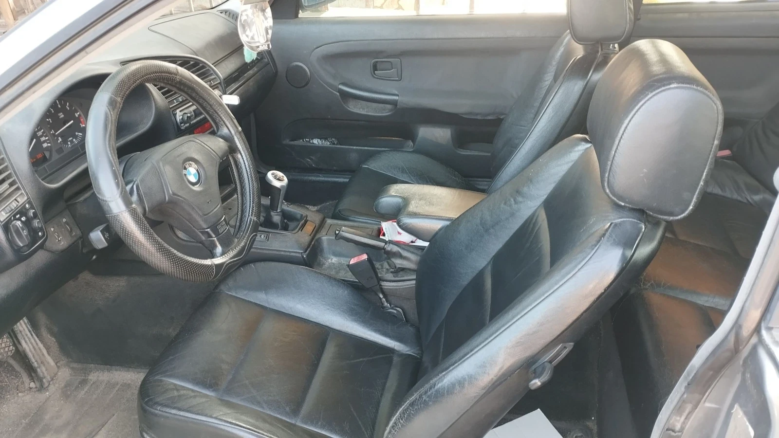 BMW 320  - изображение 5