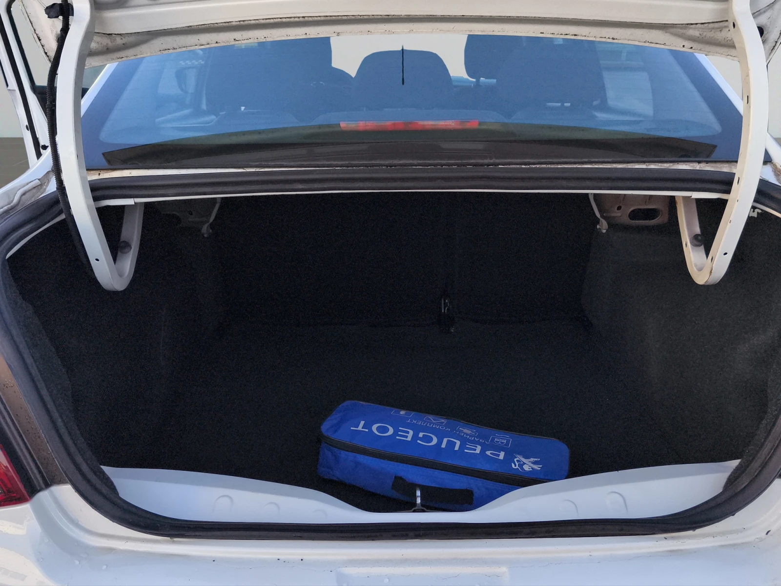 Peugeot 301 ALLURE 1, 5 BlueHDi 102 BVM6 E6 // 2008089 | Mobile.bg � ����������� 14