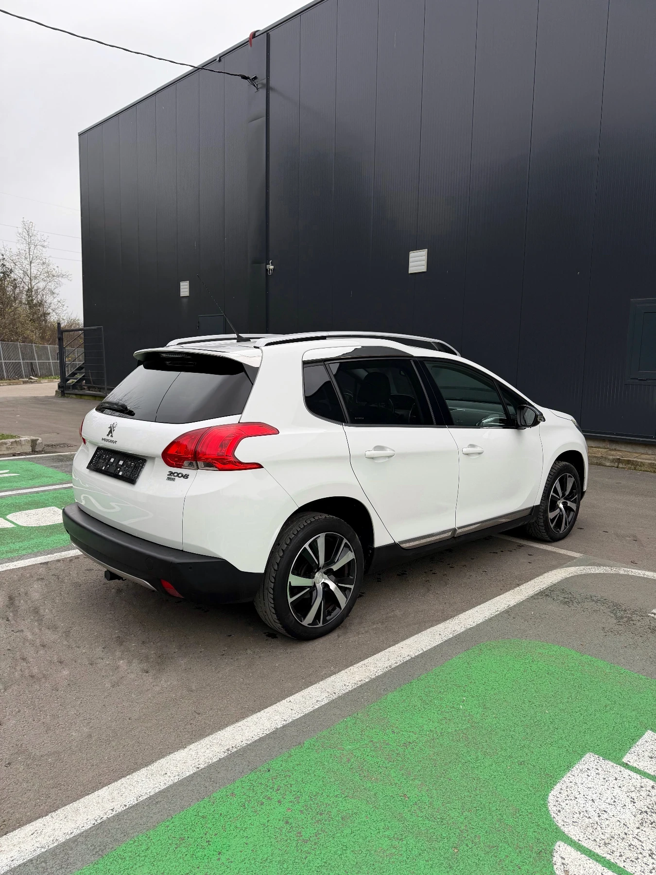 Peugeot 2008 1.6HDI/115* FULL* FELINE/206 000км/2014/Нови Гуми - изображение 5