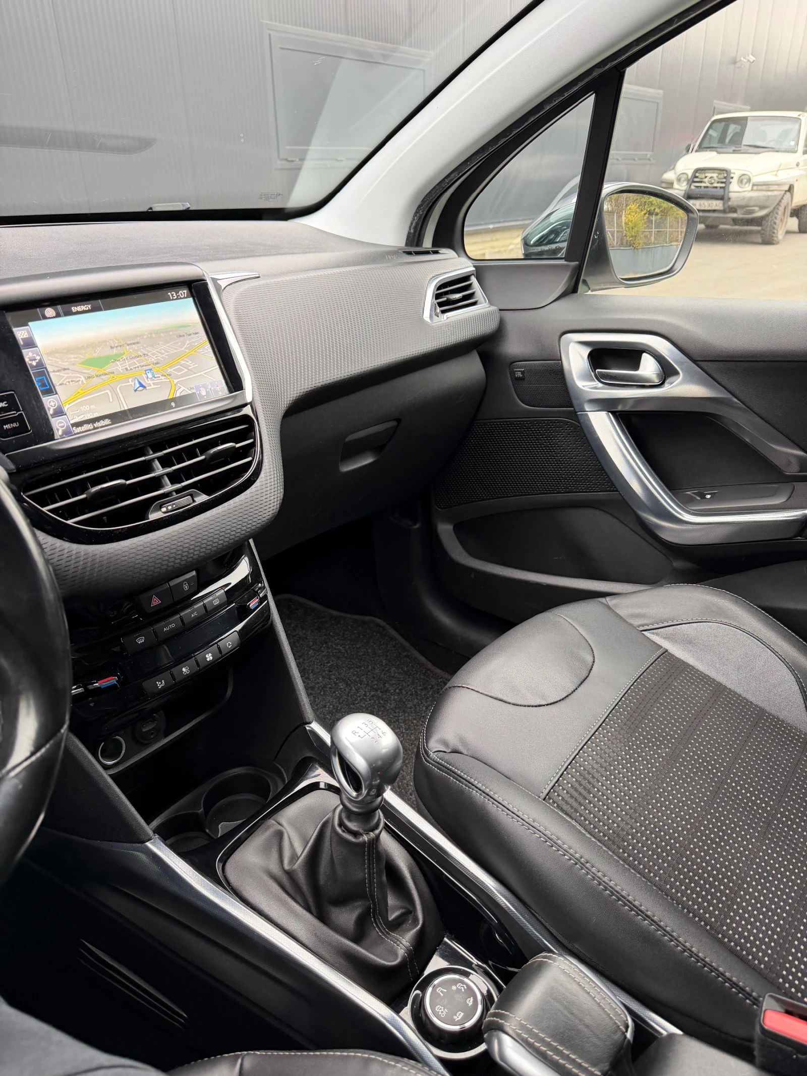 Peugeot 2008 1.6HDI/115* FULL* FELINE/206 000��/2014/���� ���� | Mobile.bg � ����������� 11