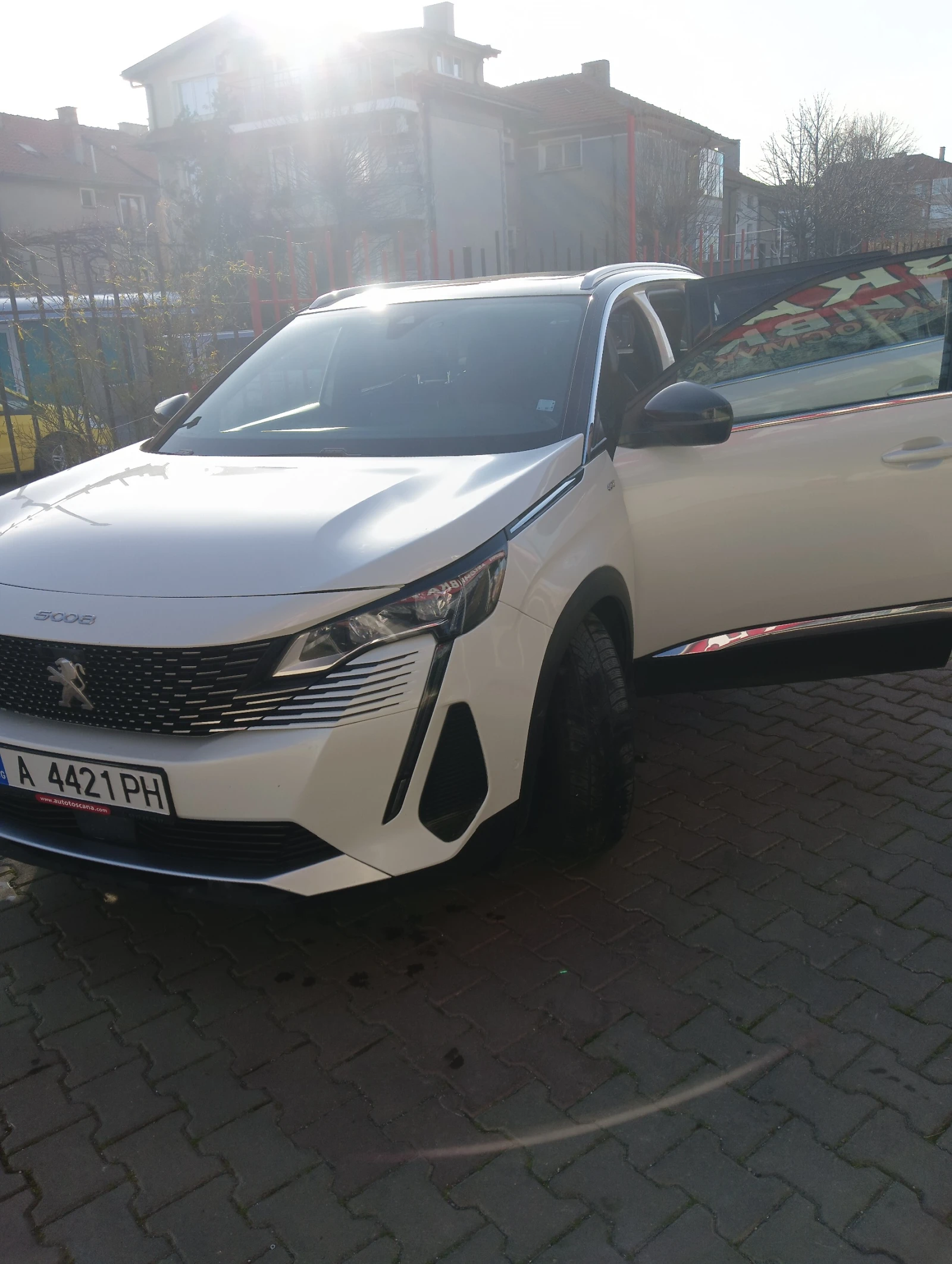 Peugeot 5008 GT 1.5 BlueHDi 130 EAT8, снимка 3 - Автомобили и джипове - 53819607