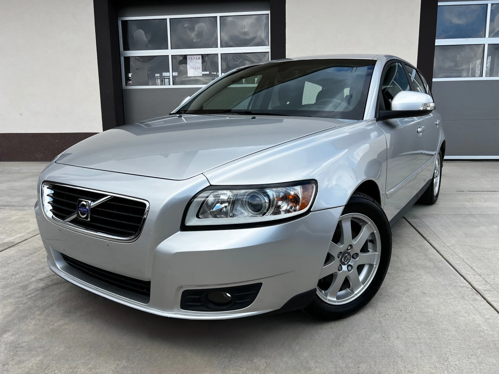 Volvo V50 1.6D 109�.�. FACELIFT ����������� ����.������� ��� | Mobile.bg � ����������� 3