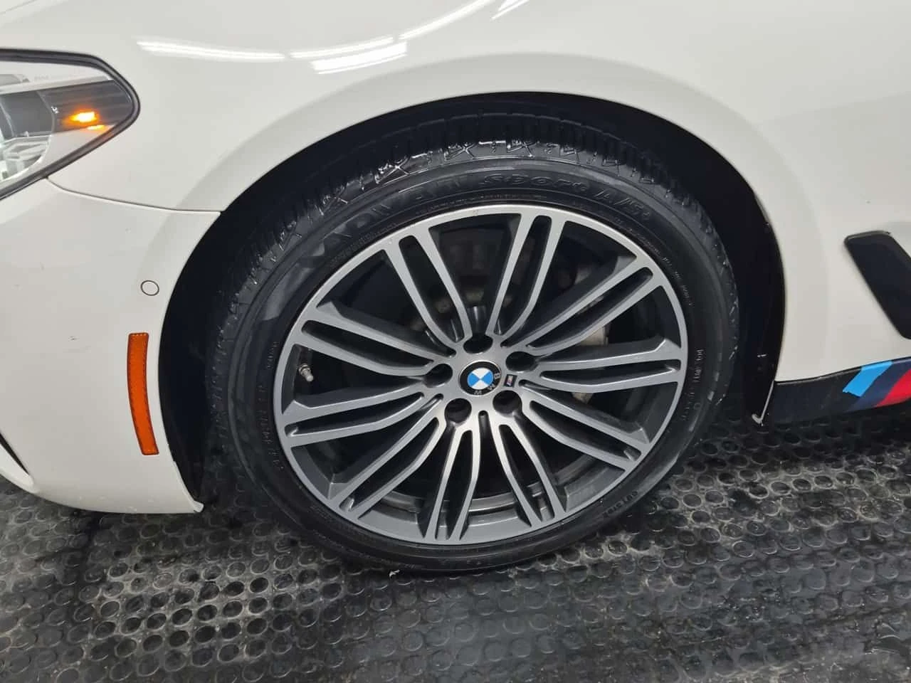 BMW 530 * XDRIVE * CARFAX * ��������� * � ����� *  | Mobile.bg � ����������� 6