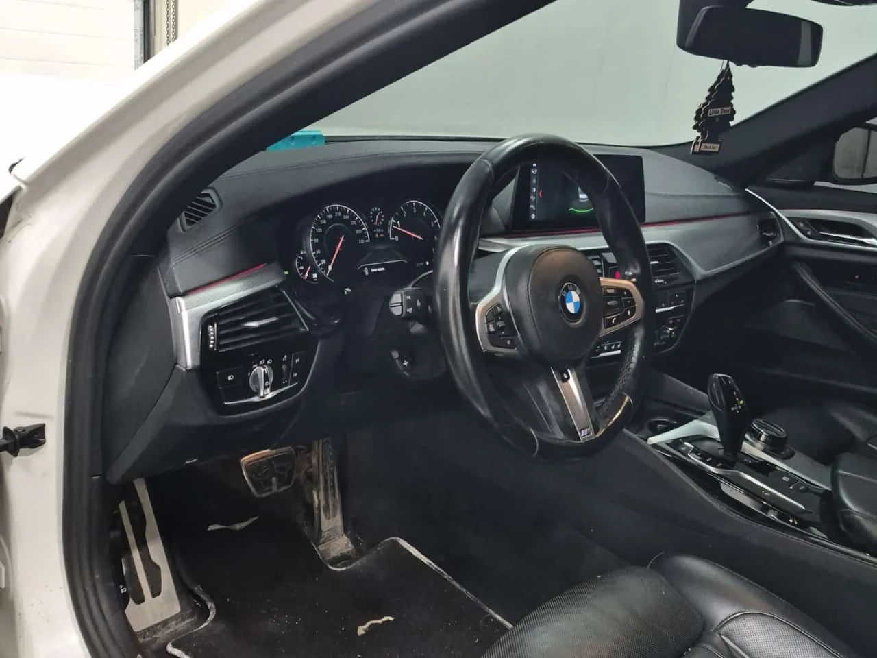 BMW 530 * XDRIVE * CARFAX * ��������� * � ����� *  | Mobile.bg � ����������� 10
