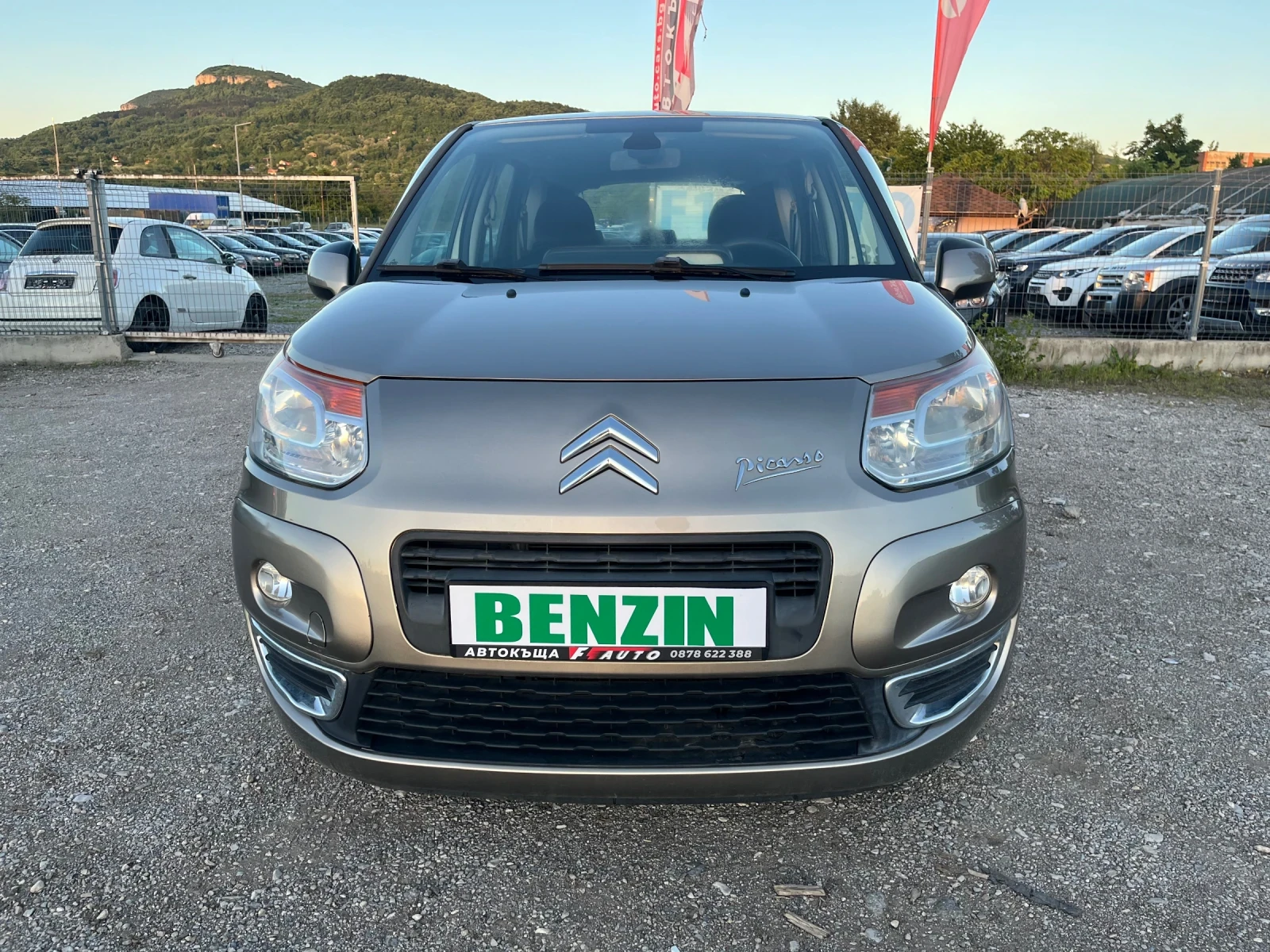 Citroen C3 Picasso 1.4i-16v-95-EXCLUSIVE-ITALIA, снимка 2 - Автомобили и джипове - 54559160