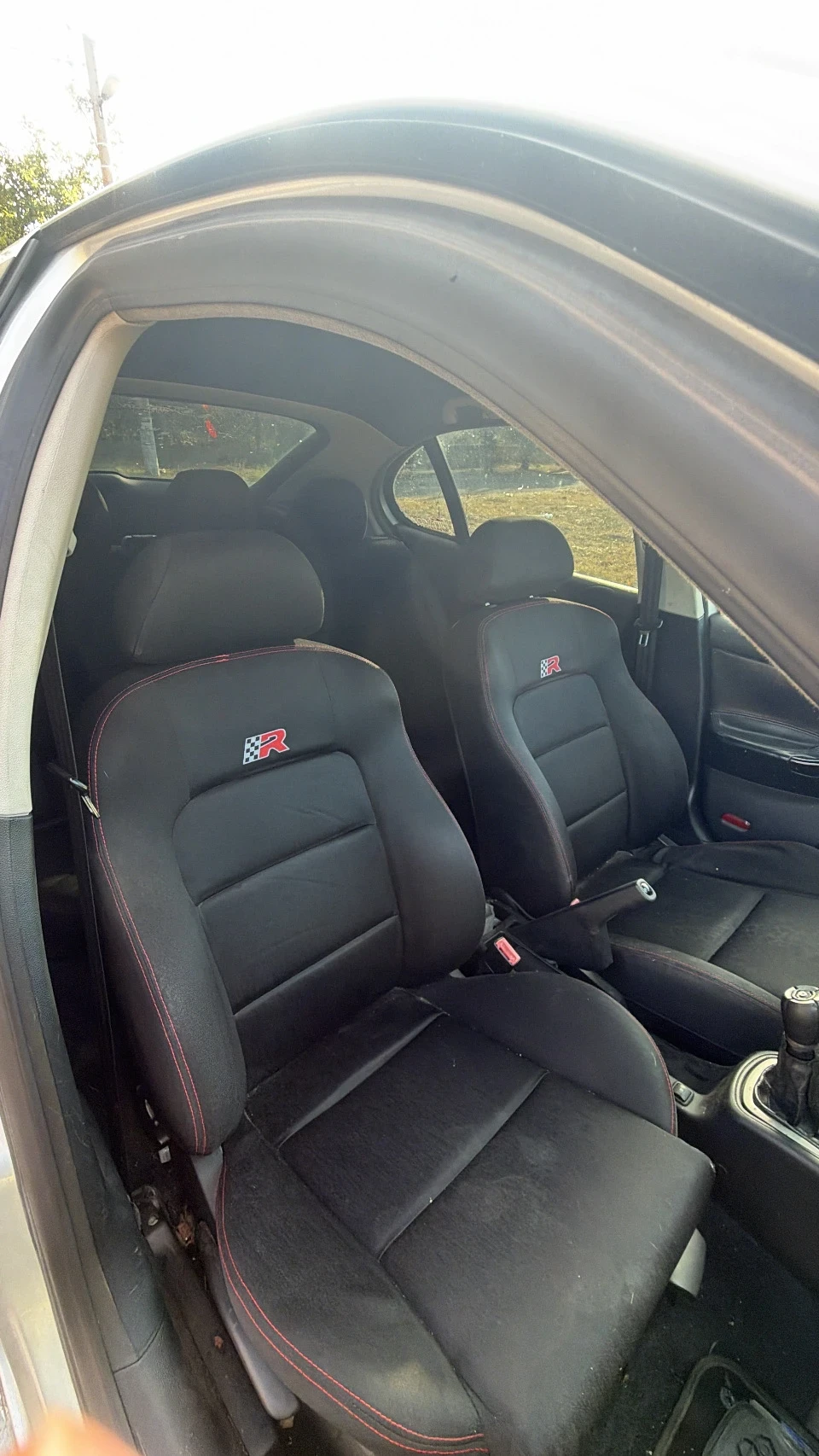 Seat Leon, снимка 9 - Автомобили и джипове - 56624110