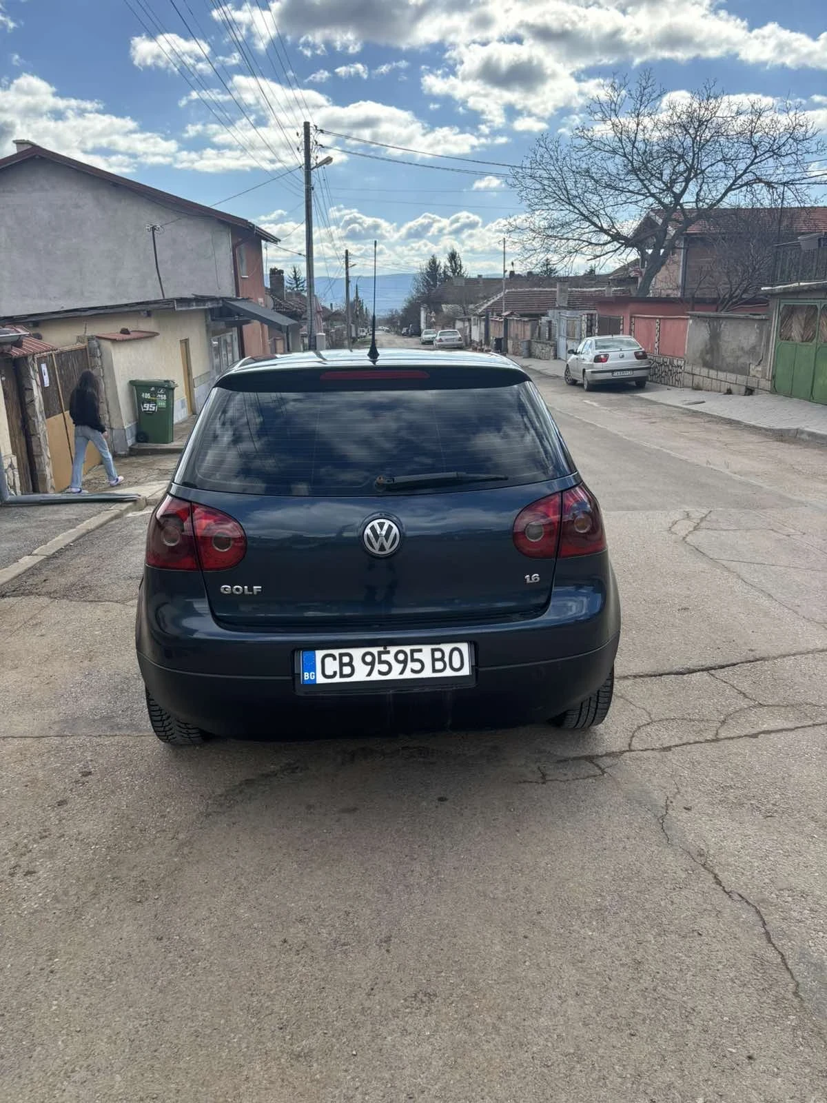 VW Golf 1.6 102кс. , снимка 6 - Автомобили и джипове - 55301521