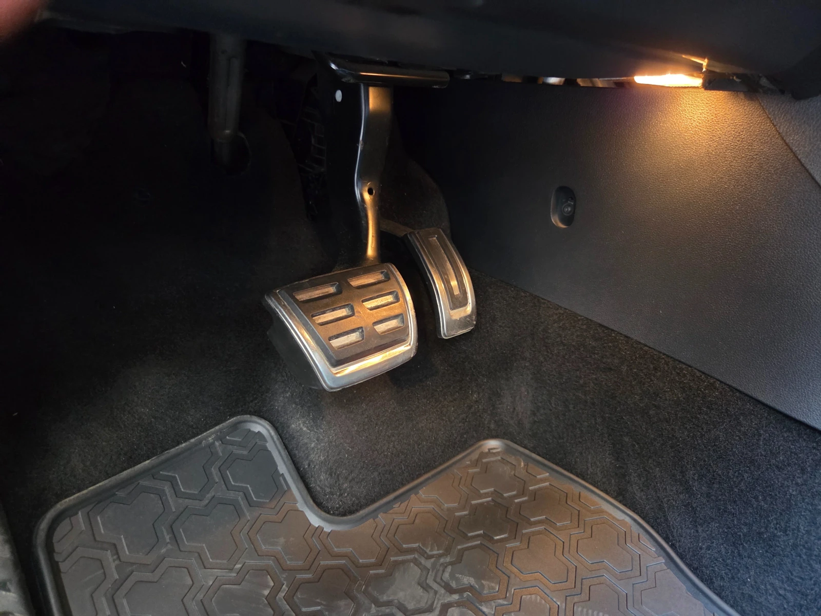 Skoda Octavia VRS, снимка 10 - Автомобили и джипове - 54917502