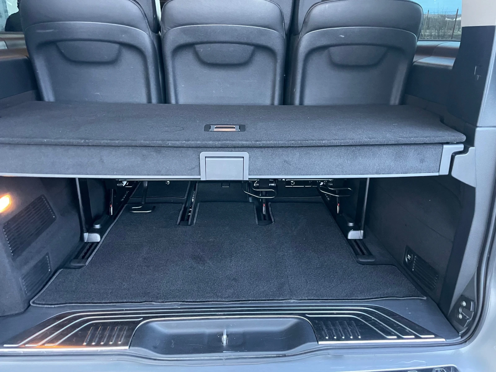 Mercedes-Benz V 300 V 250d 4-matic AMG, снимка 15 - Автомобили и джипове - 55105648