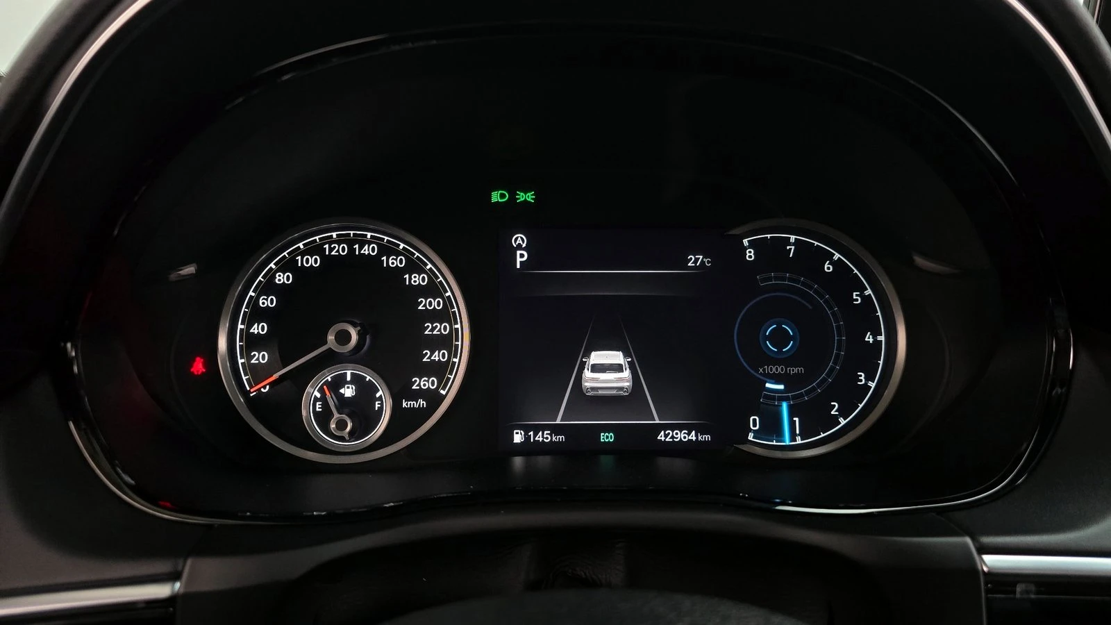 Genesis GV70 2.5* KEYLESS* ПОДГРЕВ ВОЛАН* ЕЛ. БАГАЖНИК* КРАЙНА , снимка 8 - Автомобили и джипове - 55271909