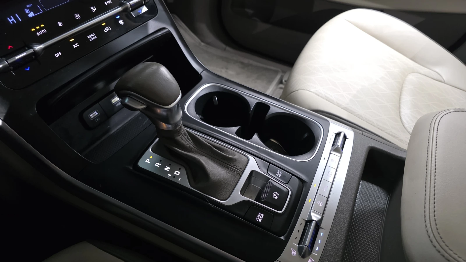 Kia Carnival ������� �����* ������ ���� | Mobile.bg � ����������� 9