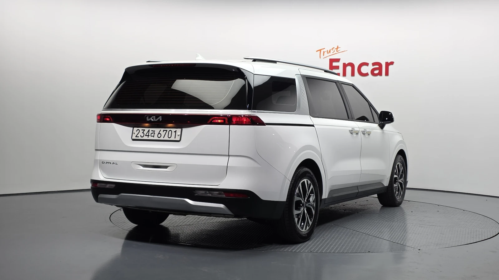 Kia Carnival ������� �����* ������ ���� | Mobile.bg � ����������� 2