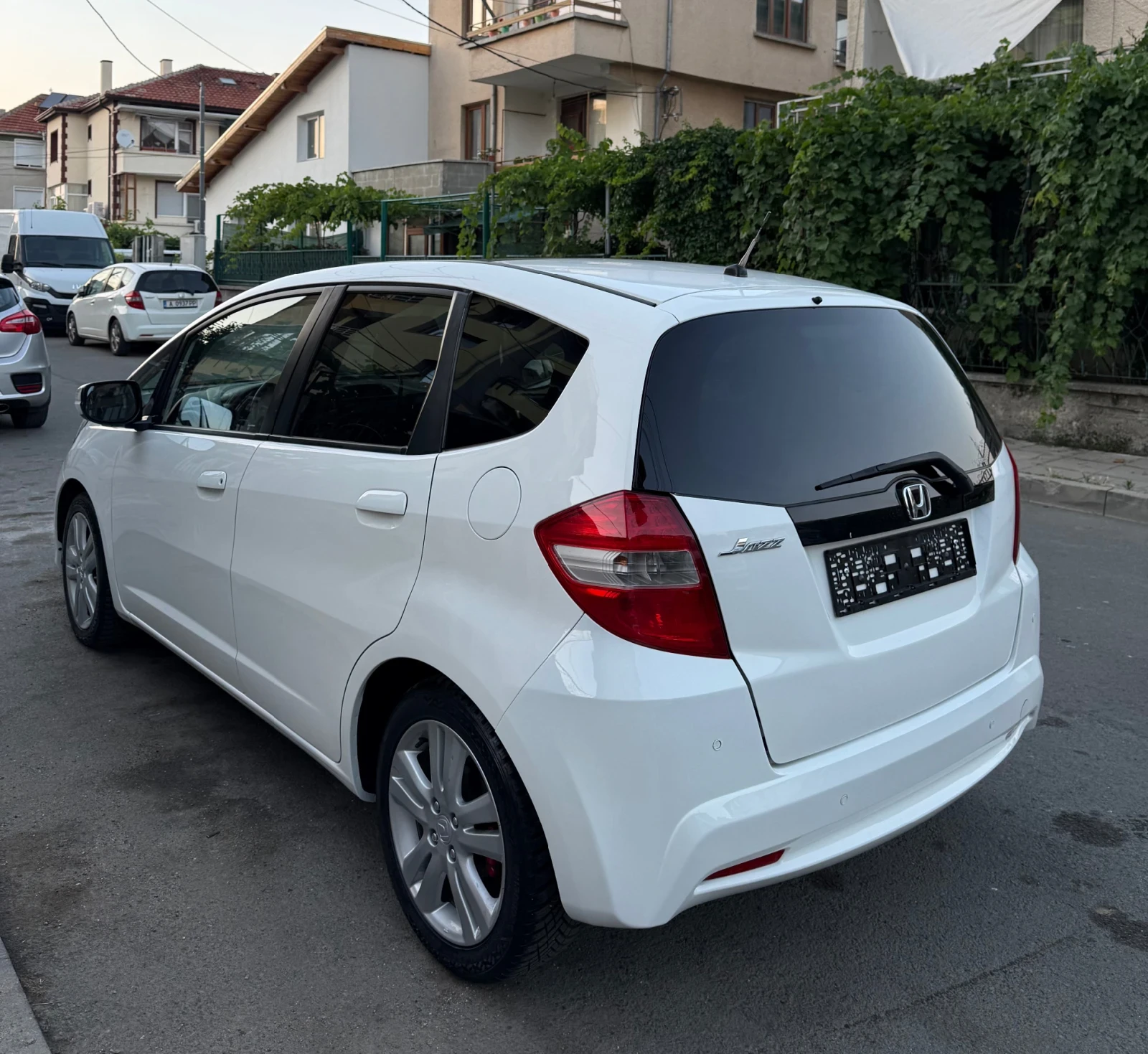 Honda Jazz 1.4i Exclusive ШВЕЙЦАРИЯ 100% РЕАЛЕН ВИДЕО ЛИЗИНГ, снимка 5 - Автомобили и джипове - 55484949