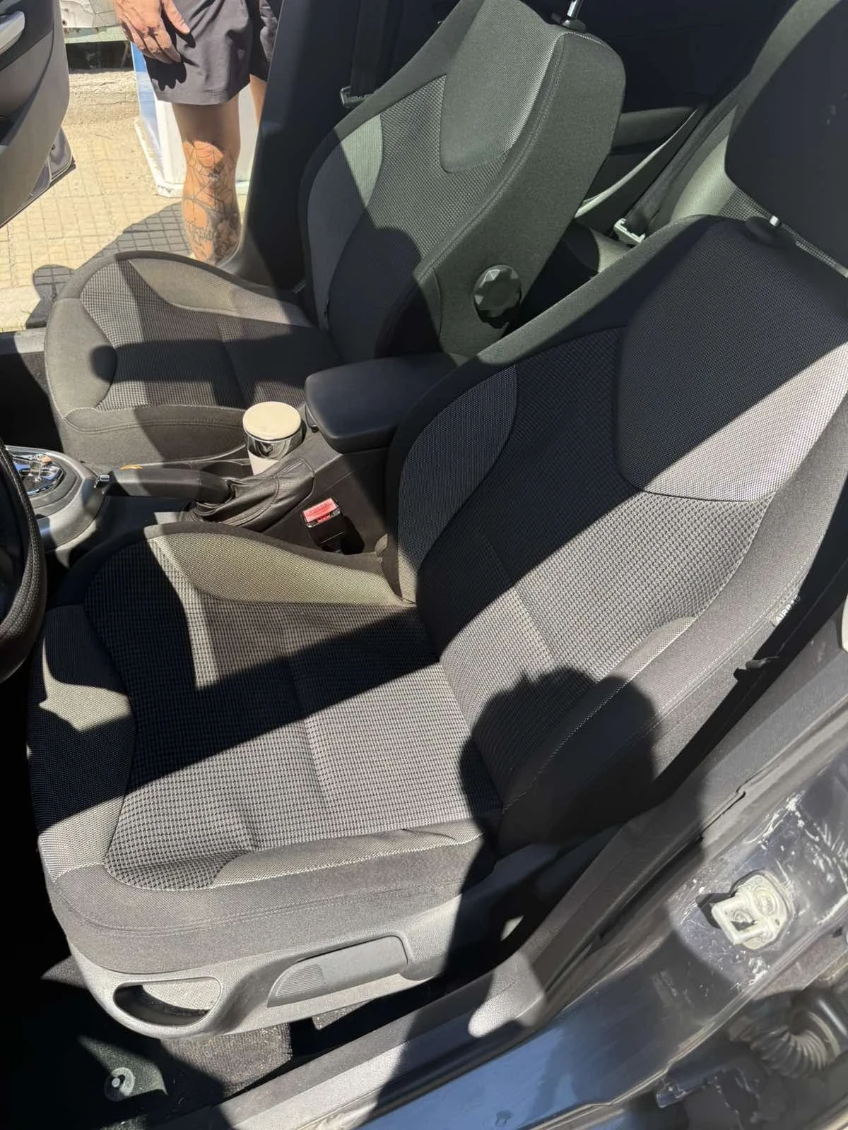 Peugeot 308 1.6 turbo , снимка 11 - Автомобили и джипове - 55678851