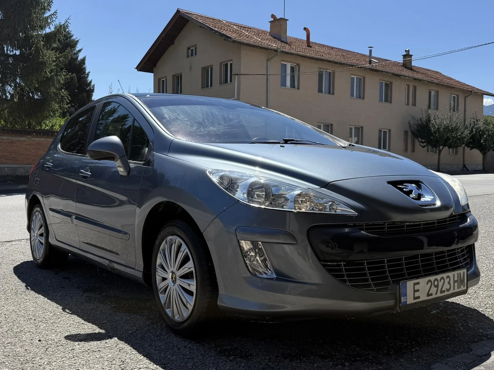 Peugeot 308 1.6 turbo , снимка 2 - Автомобили и джипове - 55678851