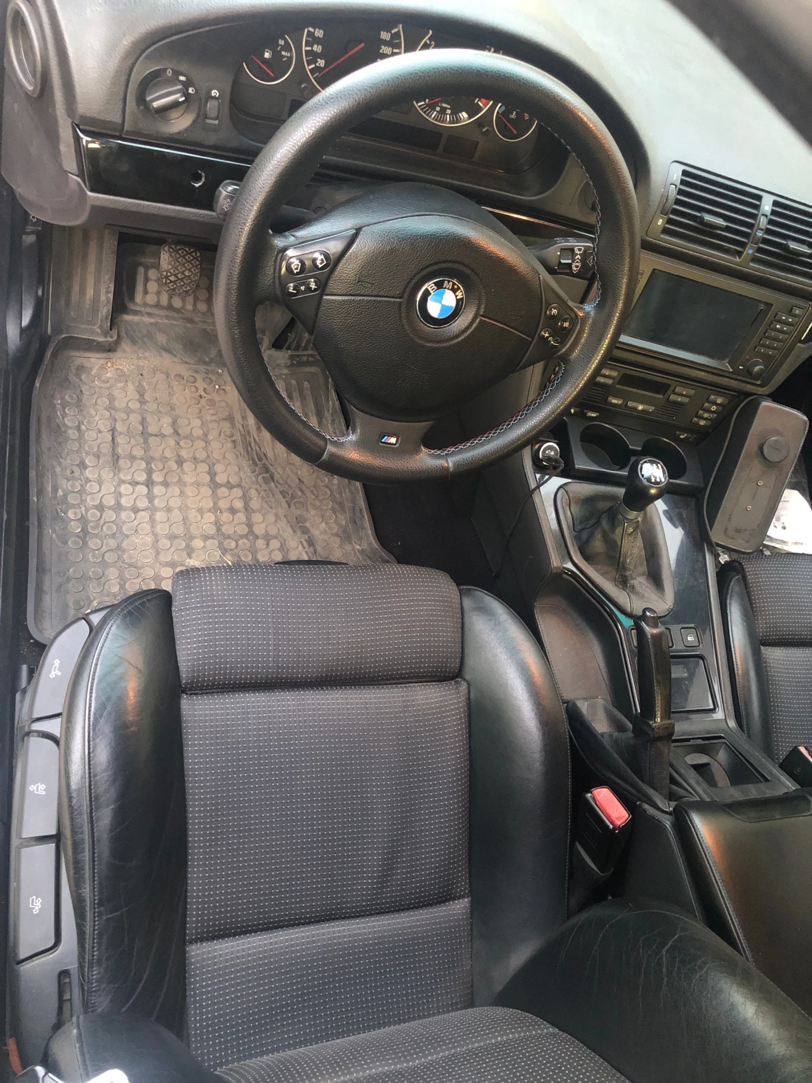 BMW 530, снимка 6 - Автомобили и джипове - 55812306