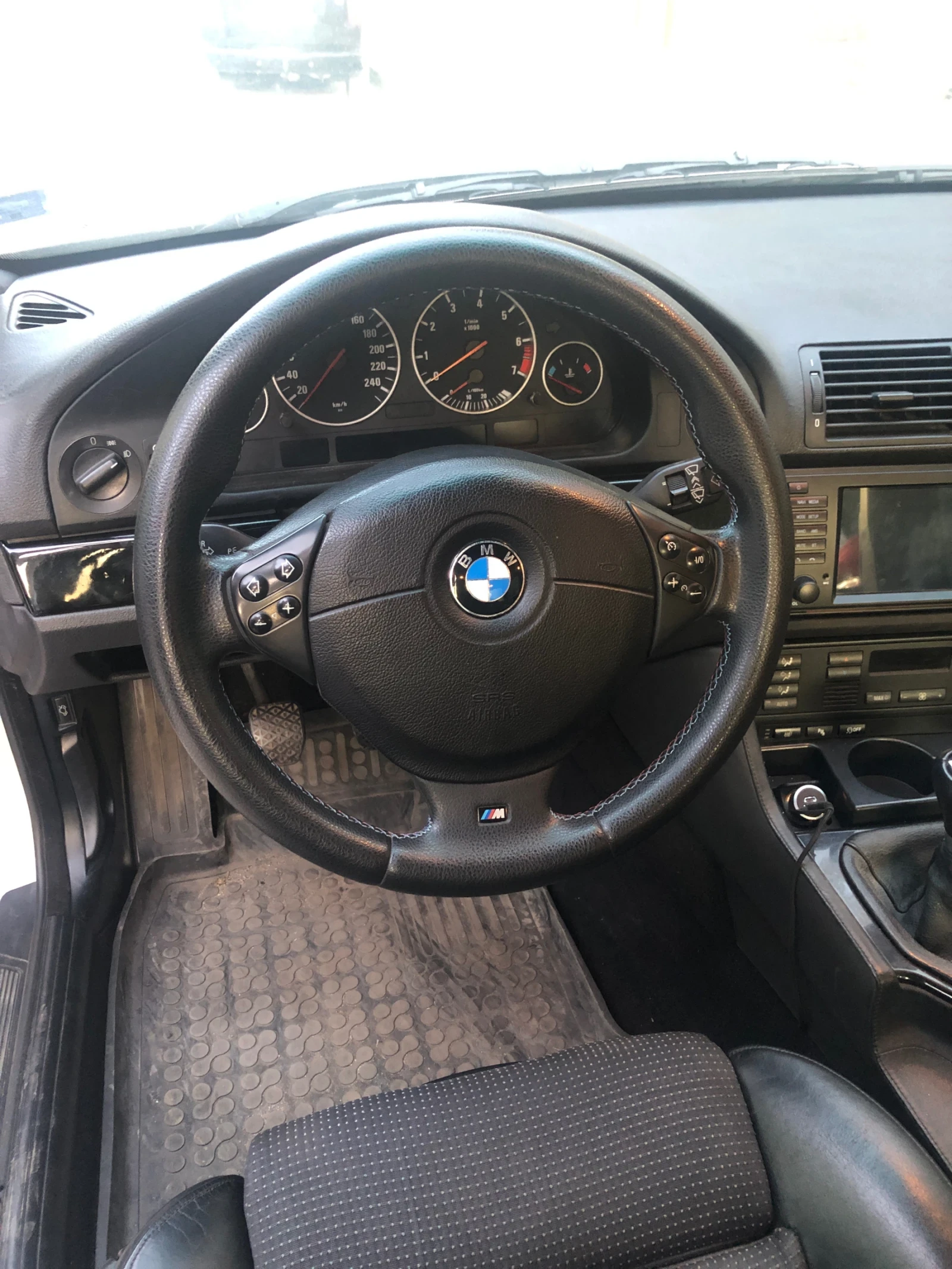 BMW 530, снимка 7 - Автомобили и джипове - 55812306