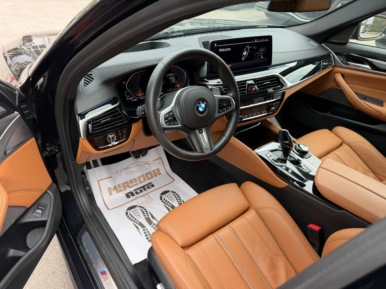 BMW 540 M-pack xDrive , снимка 10 - Автомобили и джипове - 56059943