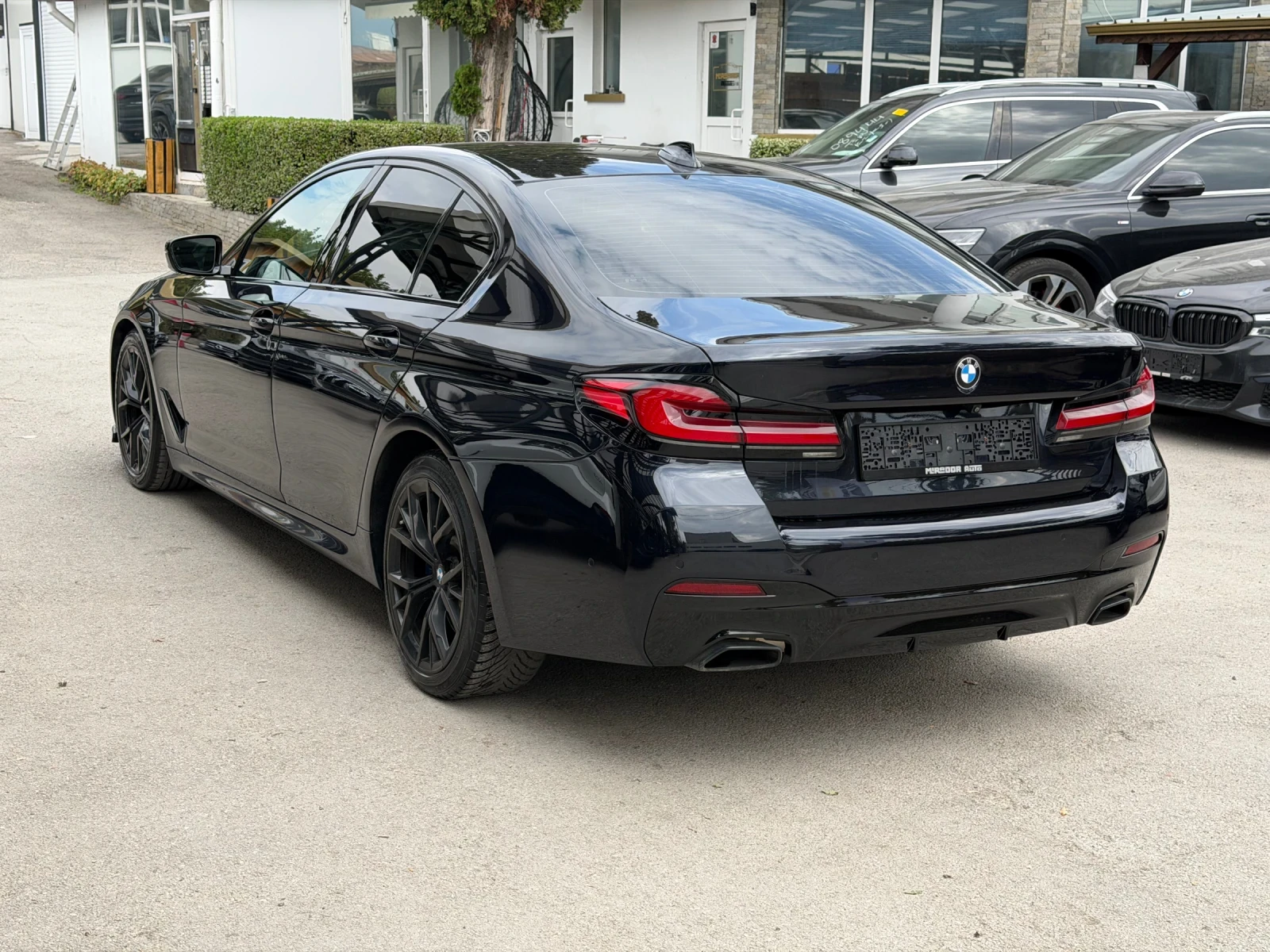 BMW 540 M-pack xDrive , снимка 7 - Автомобили и джипове - 56059943