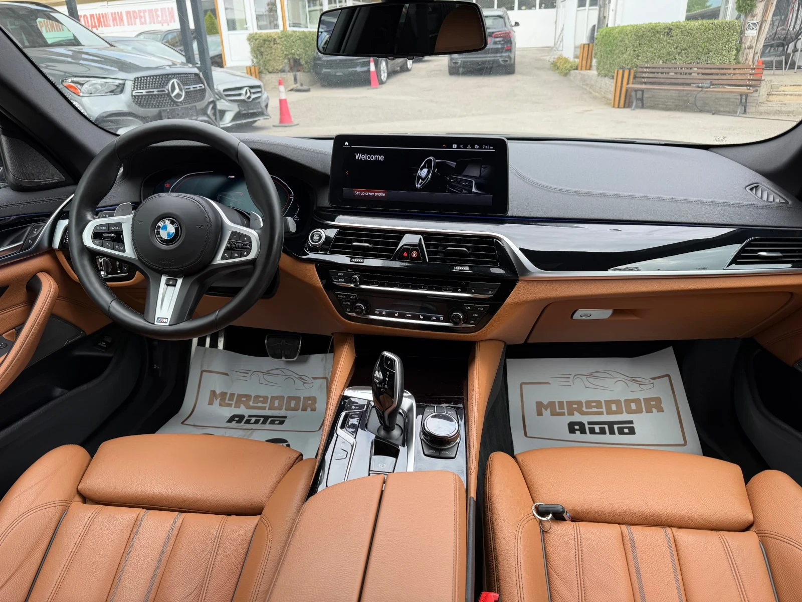 BMW 540 M-pack xDrive , снимка 13 - Автомобили и джипове - 56059943