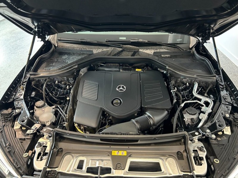 Mercedes-Benz GLC 300 4MATIC SUV , снимка 8 - Автомобили и джипове - 45654180