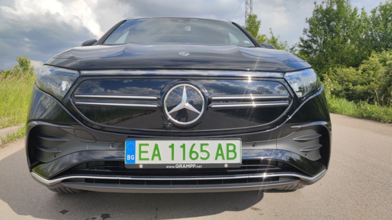 Mercedes-Benz EQA 350 4MATIC AMG Line , снимка 1 - Автомобили и джипове - 46352699