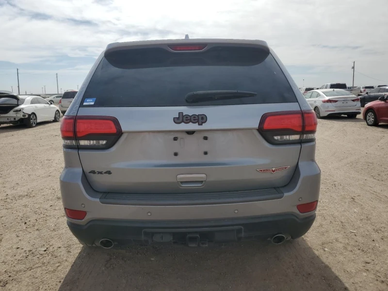 Jeep Grand cherokee  TRAILHAWK Диг.табло* 8ZF* Обдух* LED* , снимка 6 - Автомобили и джипове - 48618987