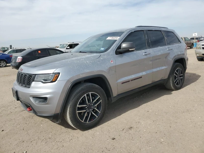 Jeep Grand cherokee  TRAILHAWK Диг.табло* 8ZF* Обдух* LED* , снимка 1 - Автомобили и джипове - 48618987