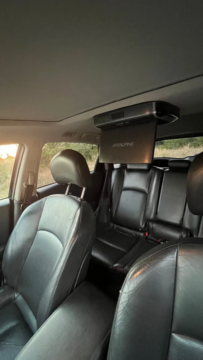 Infiniti Fx 35, снимка 11 - Автомобили и джипове - 51726666