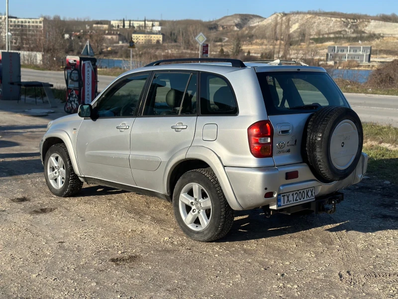 Toyota Rav4 2.0i LPG, снимка 3 - Автомобили и джипове - 53135701