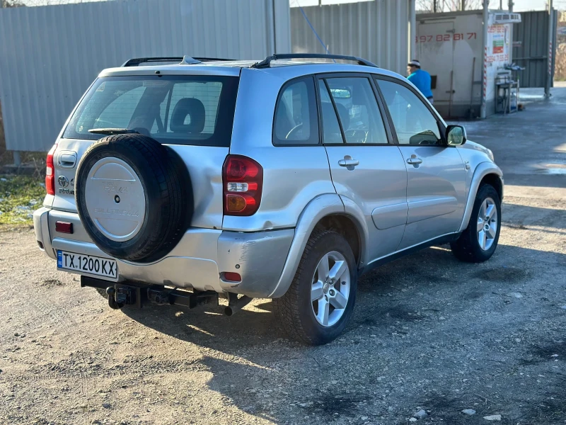 Toyota Rav4 2.0i LPG, снимка 4 - Автомобили и джипове - 53135701