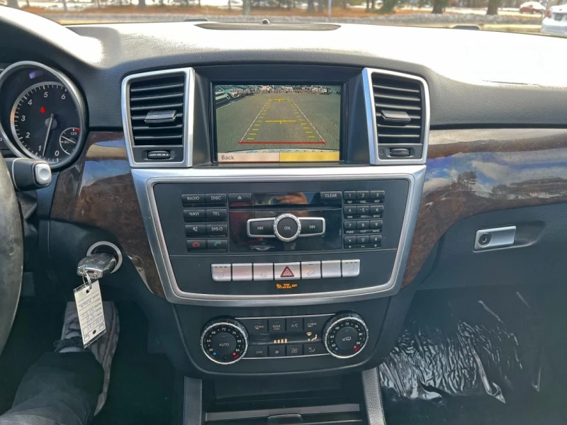 Mercedes-Benz ML 350, снимка 9 - Автомобили и джипове - 53136302