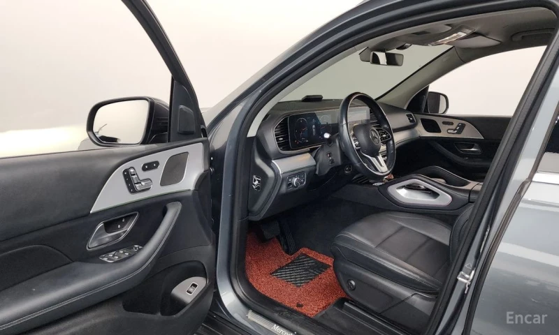 Mercedes-Benz GLE 300, снимка 10 - Автомобили и джипове - 53270984
