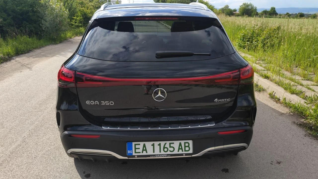 Mercedes-Benz EQA 350 4MATIC AMG Line Шибидах 360 Камера - изображение 7