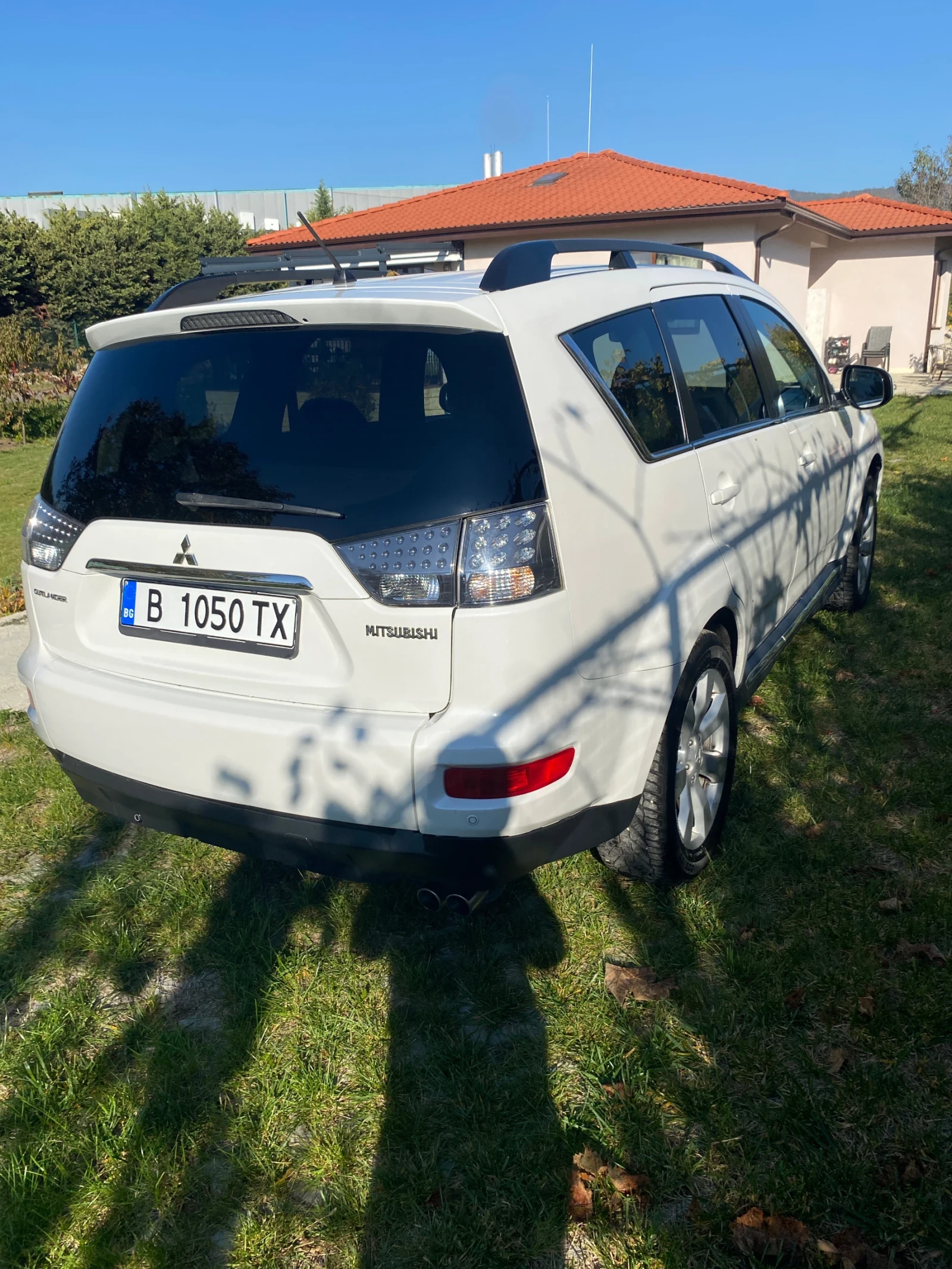 Mitsubishi Outlander 2.2D 4x4 6+ 1  - изображение 6