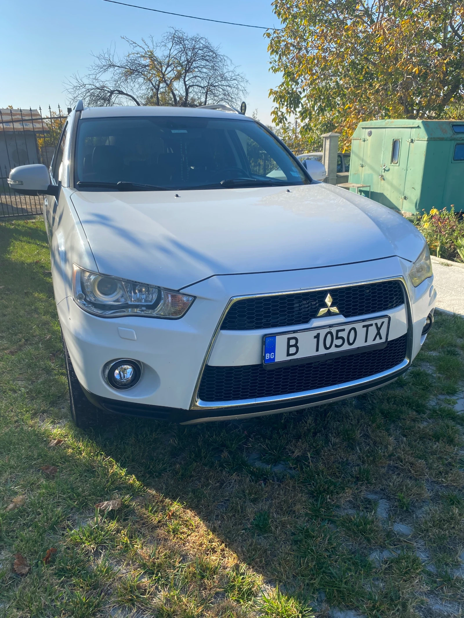 Mitsubishi Outlander 2.2D 4x4 6+ 1  - изображение 3