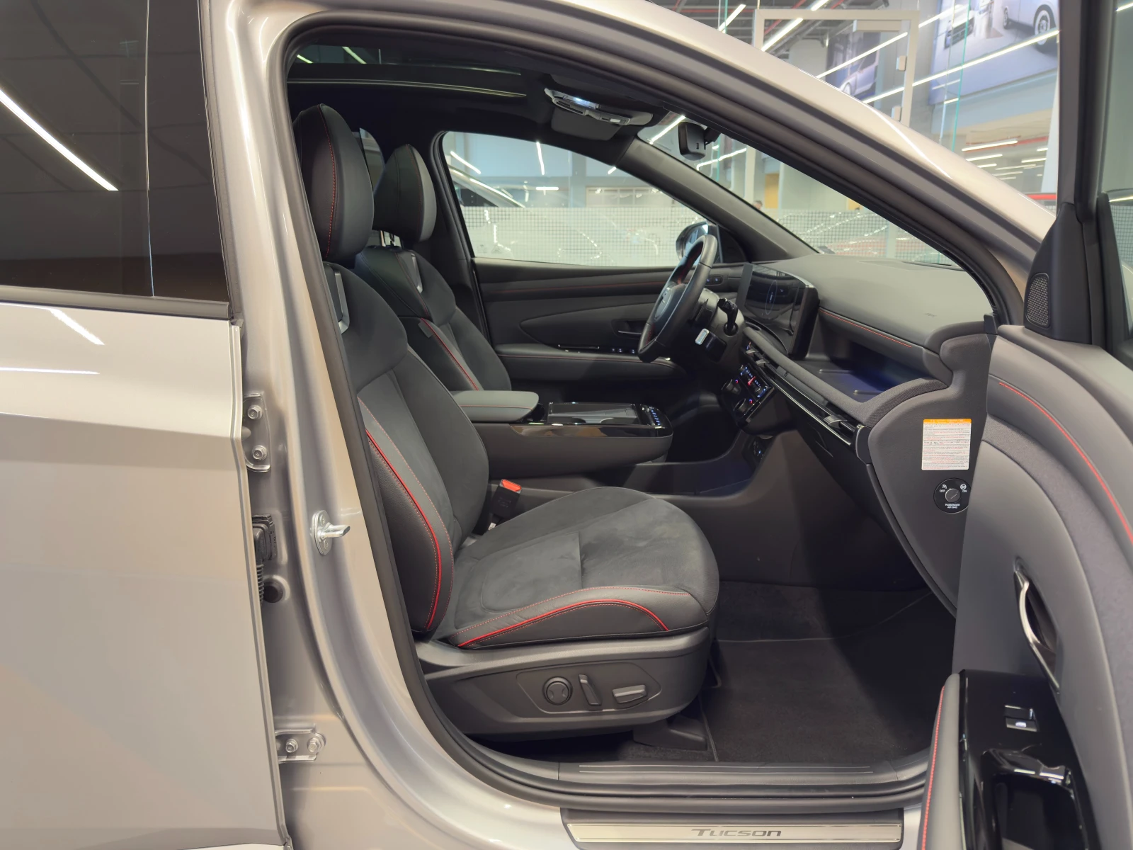 Hyundai Tucson LUXURY N Line Plug-in-Hybrid AWD | Mobile.bg — изображение 16