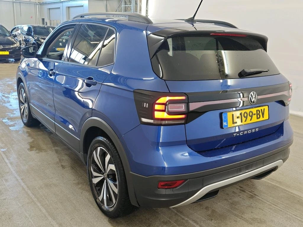 VW T-Cross 1.0 TSI Life, снимка 6 - Автомобили и джипове - 54452838