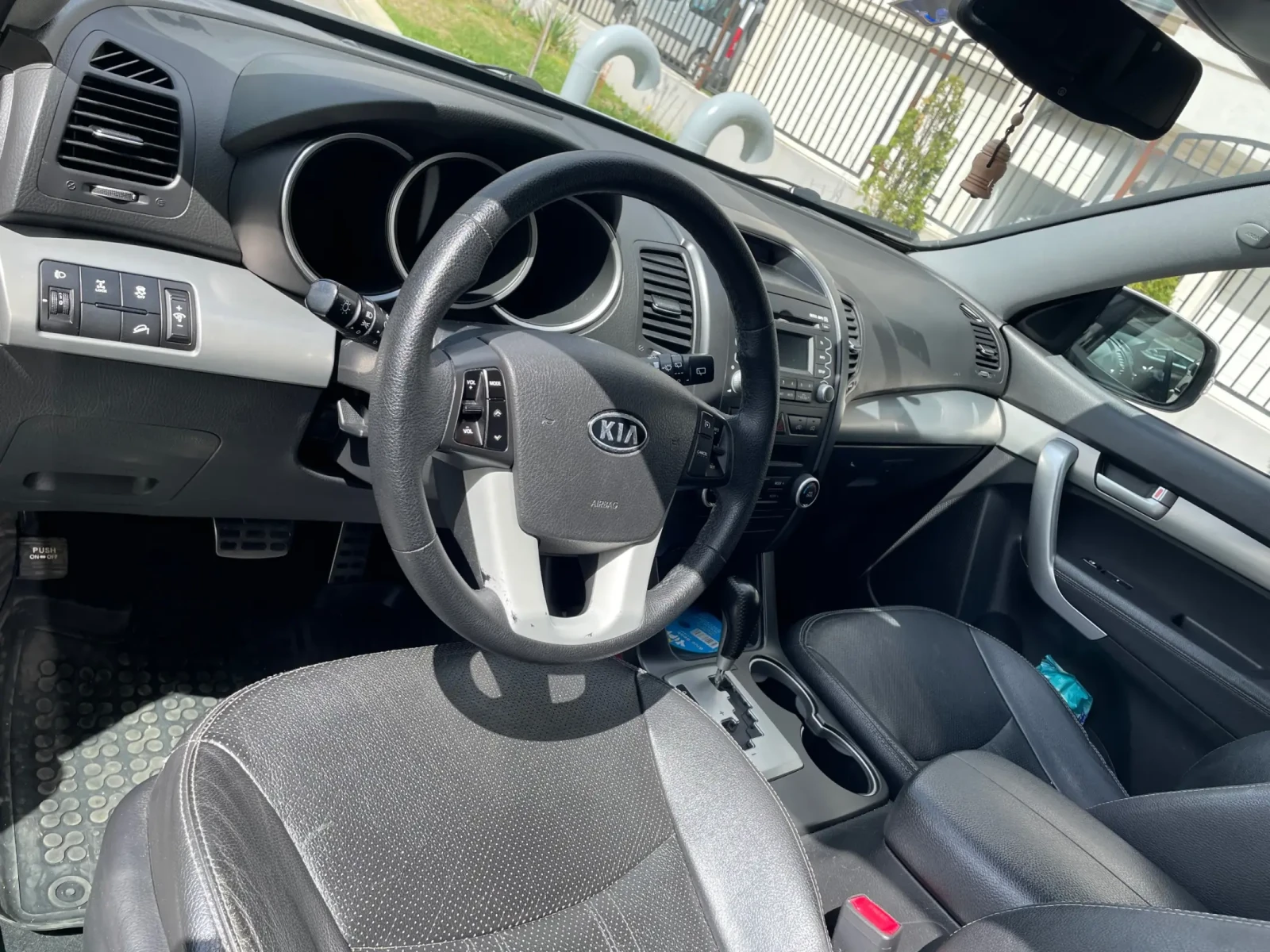 Kia Sorento, снимка 7 - Автомобили и джипове - 54493074