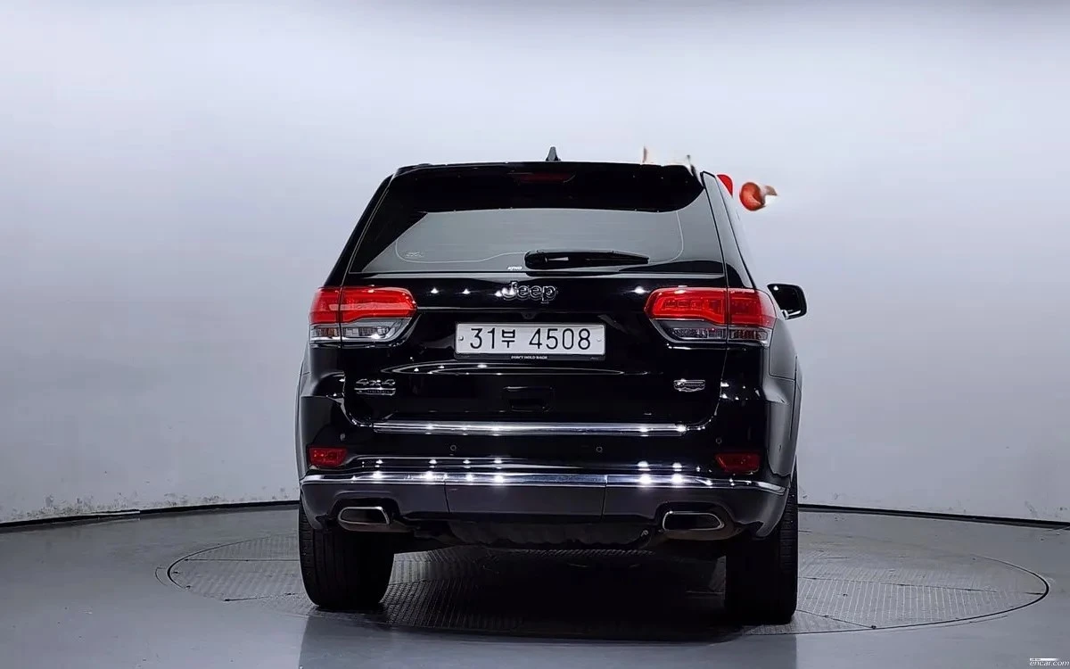 Jeep Grand cherokee 3.0 Diesel Summit, снимка 4 - Автомобили и джипове - 54763848