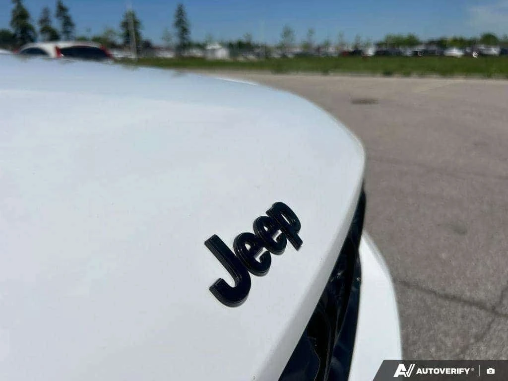 Jeep Grand cherokee * Limited 4x4 | 2 Keys | Leather | Moonroof * CARF, снимка 13 - Автомобили и джипове - 54896303