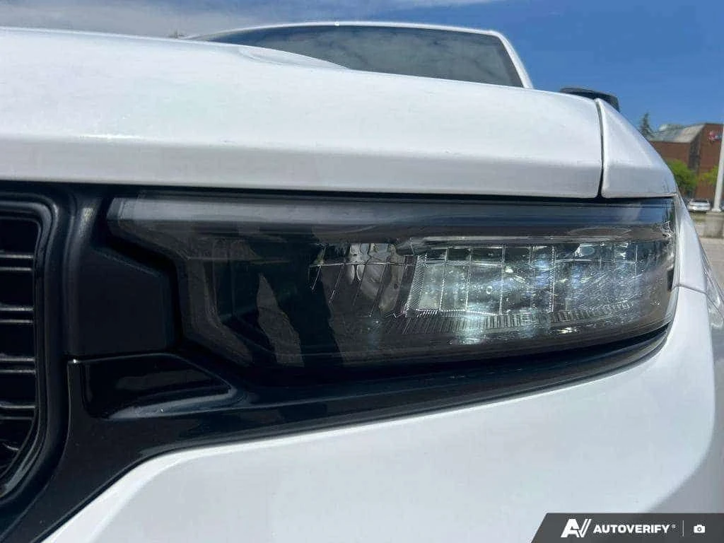 Jeep Grand cherokee * Limited 4x4 | 2 Keys | Leather | Moonroof * CARF, снимка 15 - Автомобили и джипове - 54896303