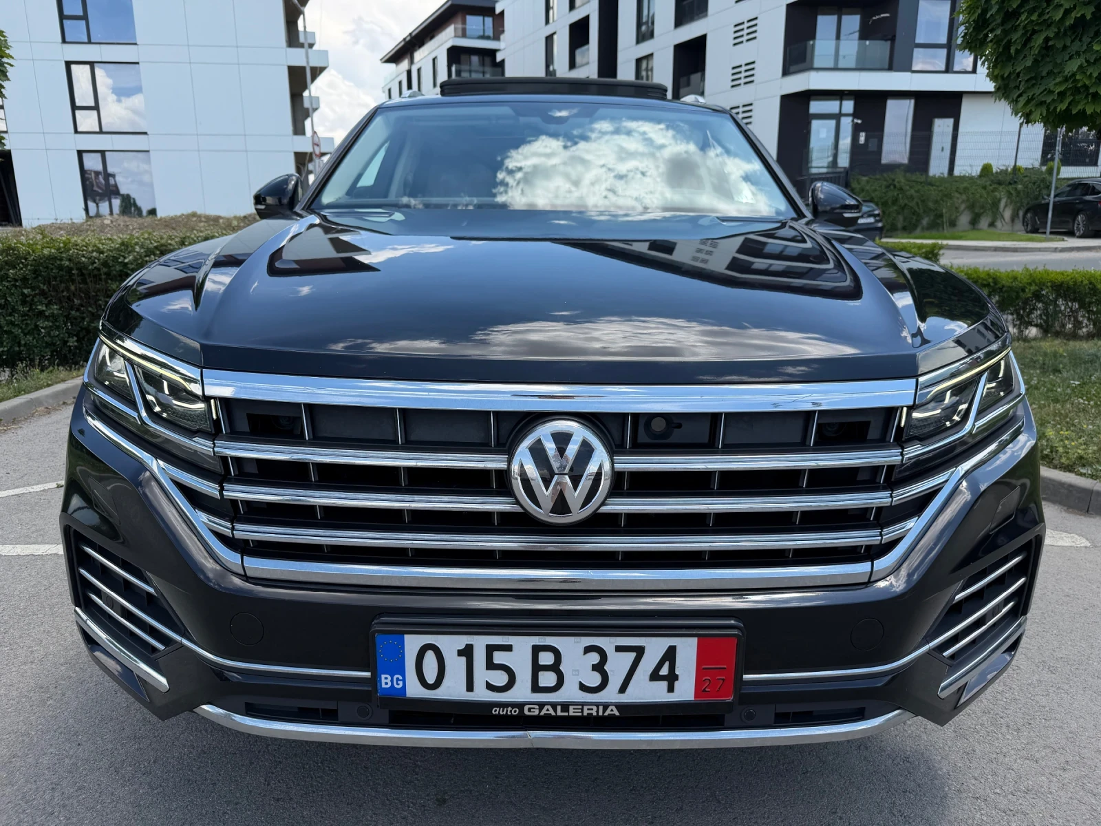 VW Touareg, снимка 3 - Автомобили и джипове - 54945826