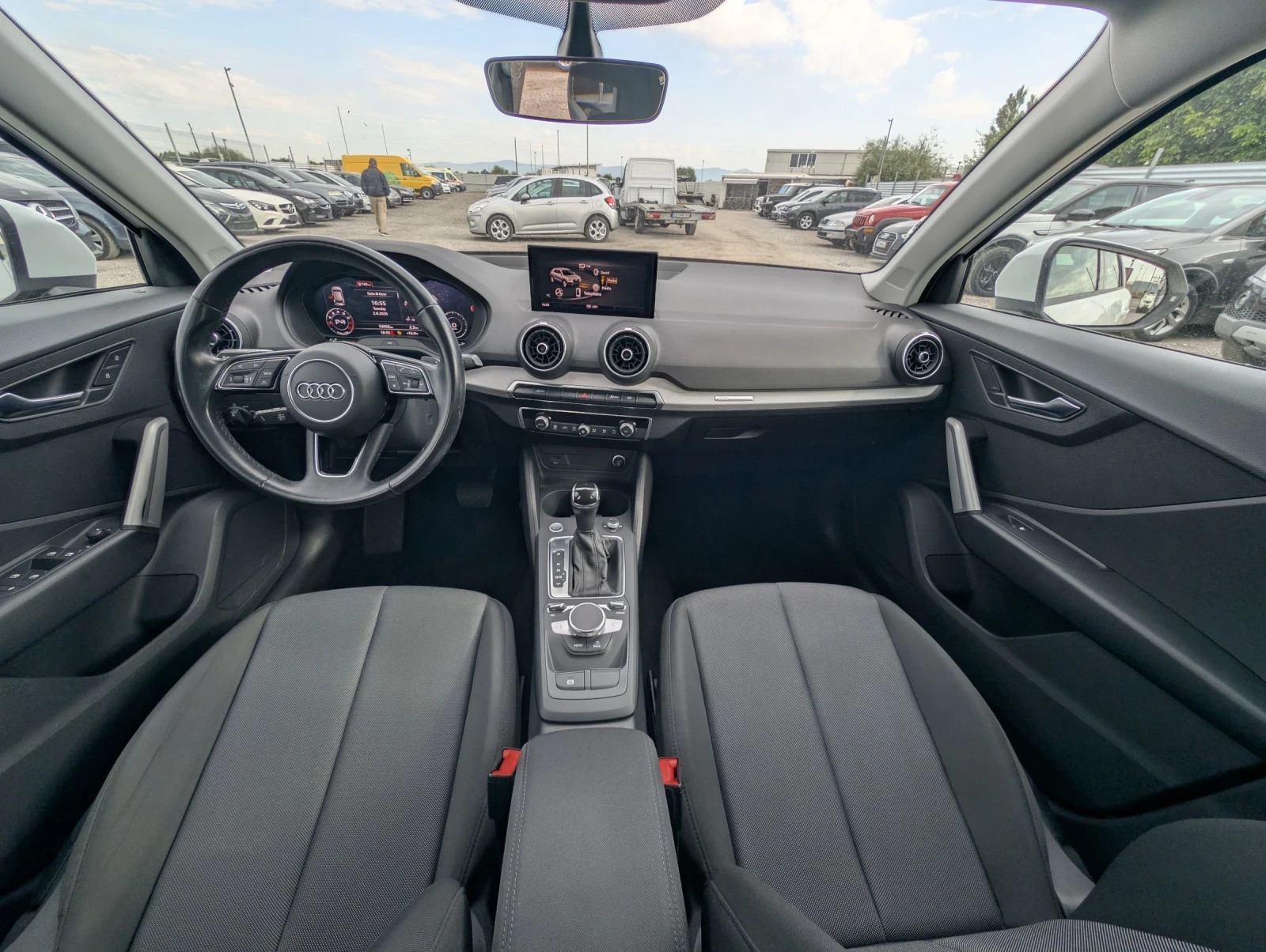 Audi Q2 1.5i* 150к.с.* 55000км, снимка 9 - Автомобили и джипове - 54976457