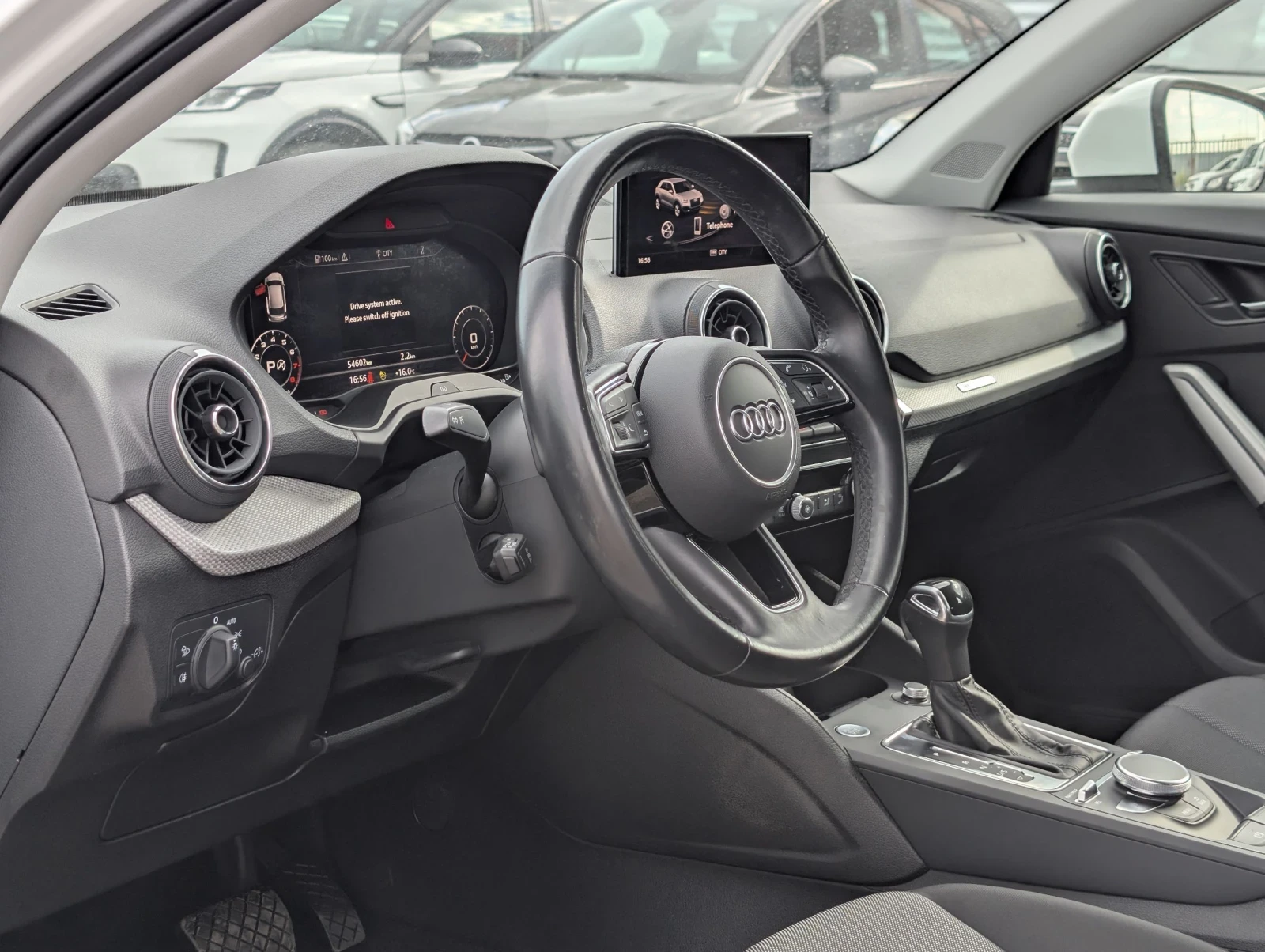 Audi Q2 1.5i* 150к.с.* 55000км, снимка 11 - Автомобили и джипове - 54976457
