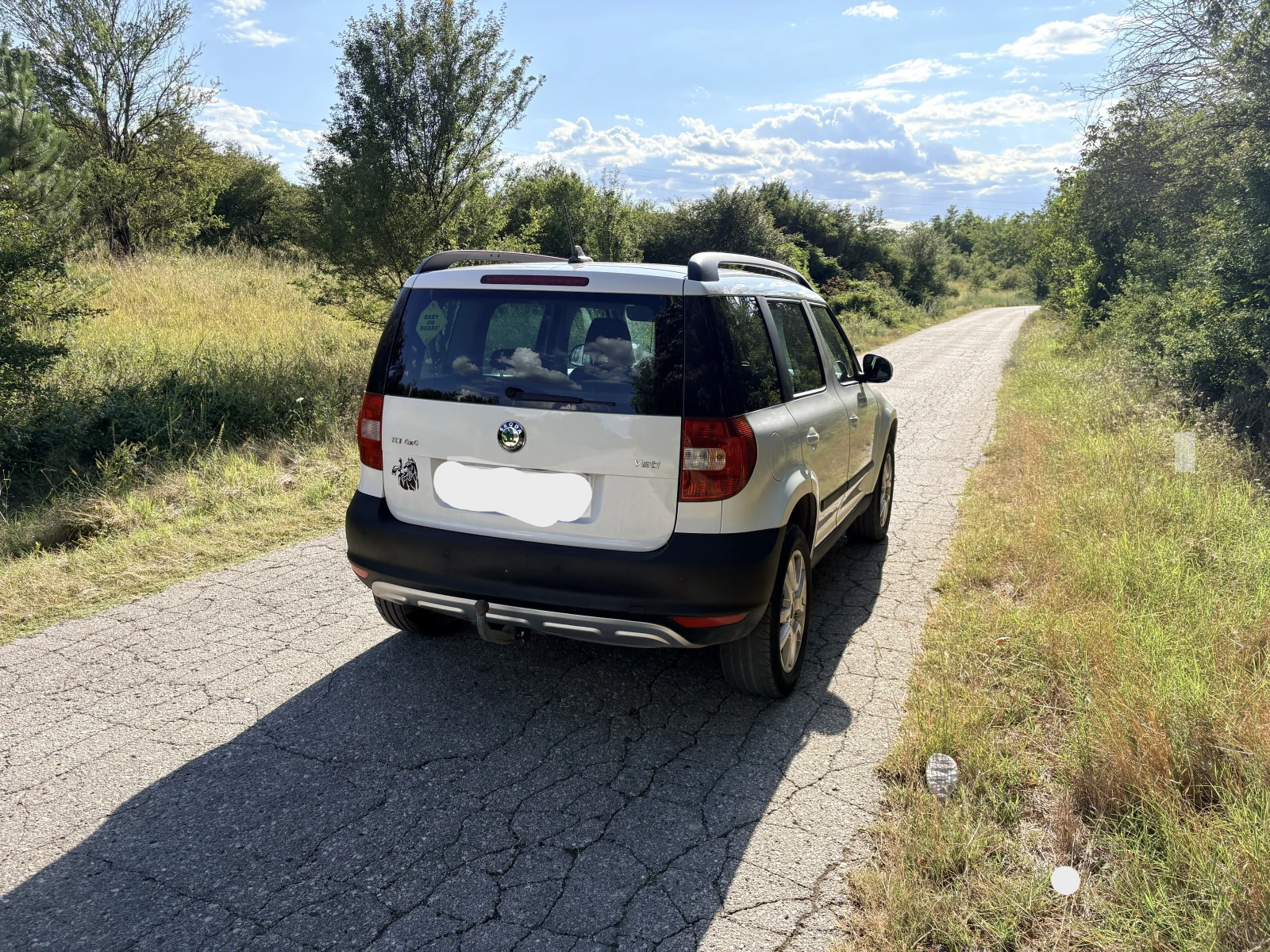 Skoda Yeti, снимка 4 - Автомобили и джипове - 55417844