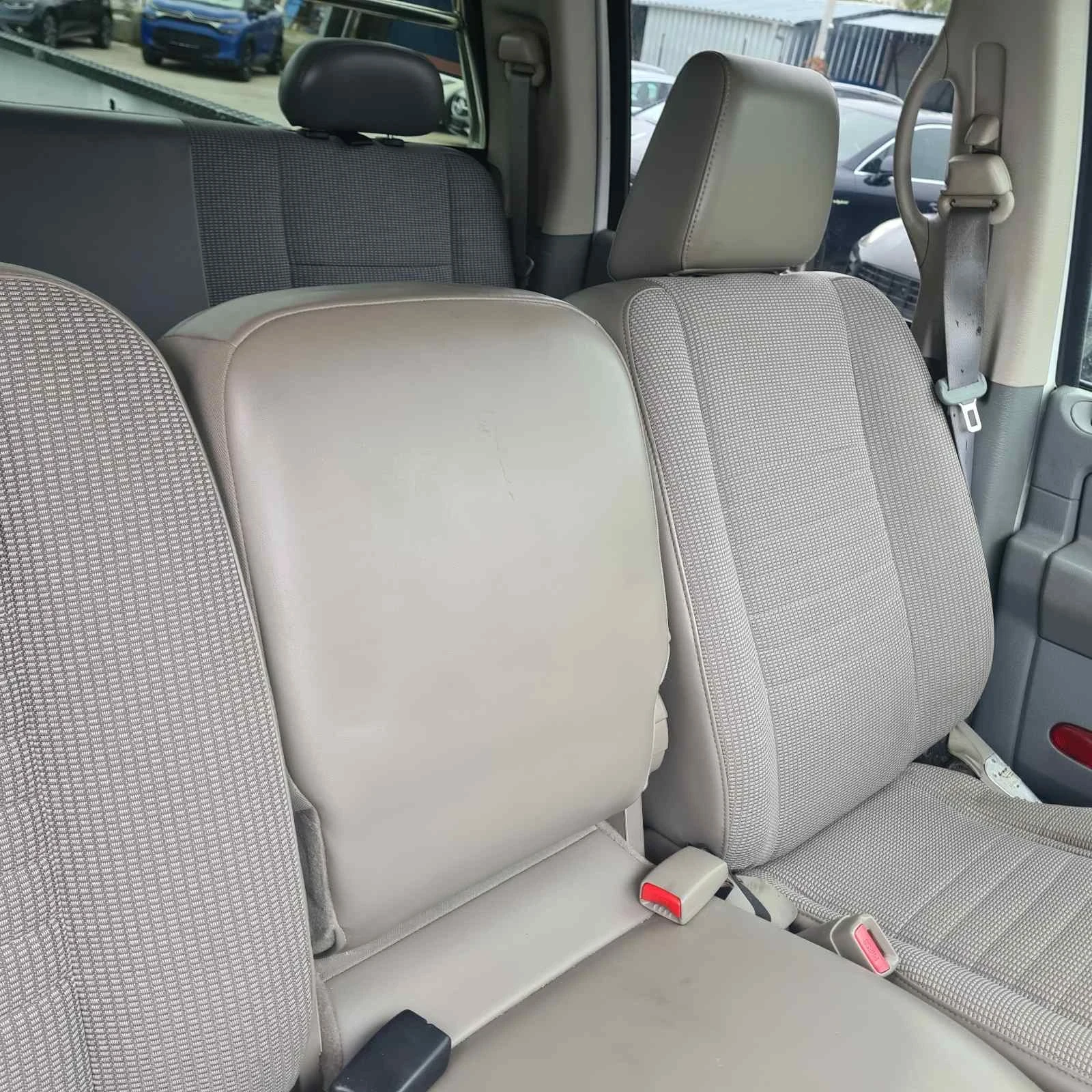 Dodge RAM 2500, снимка 9 - Автомобили и джипове - 56704499
