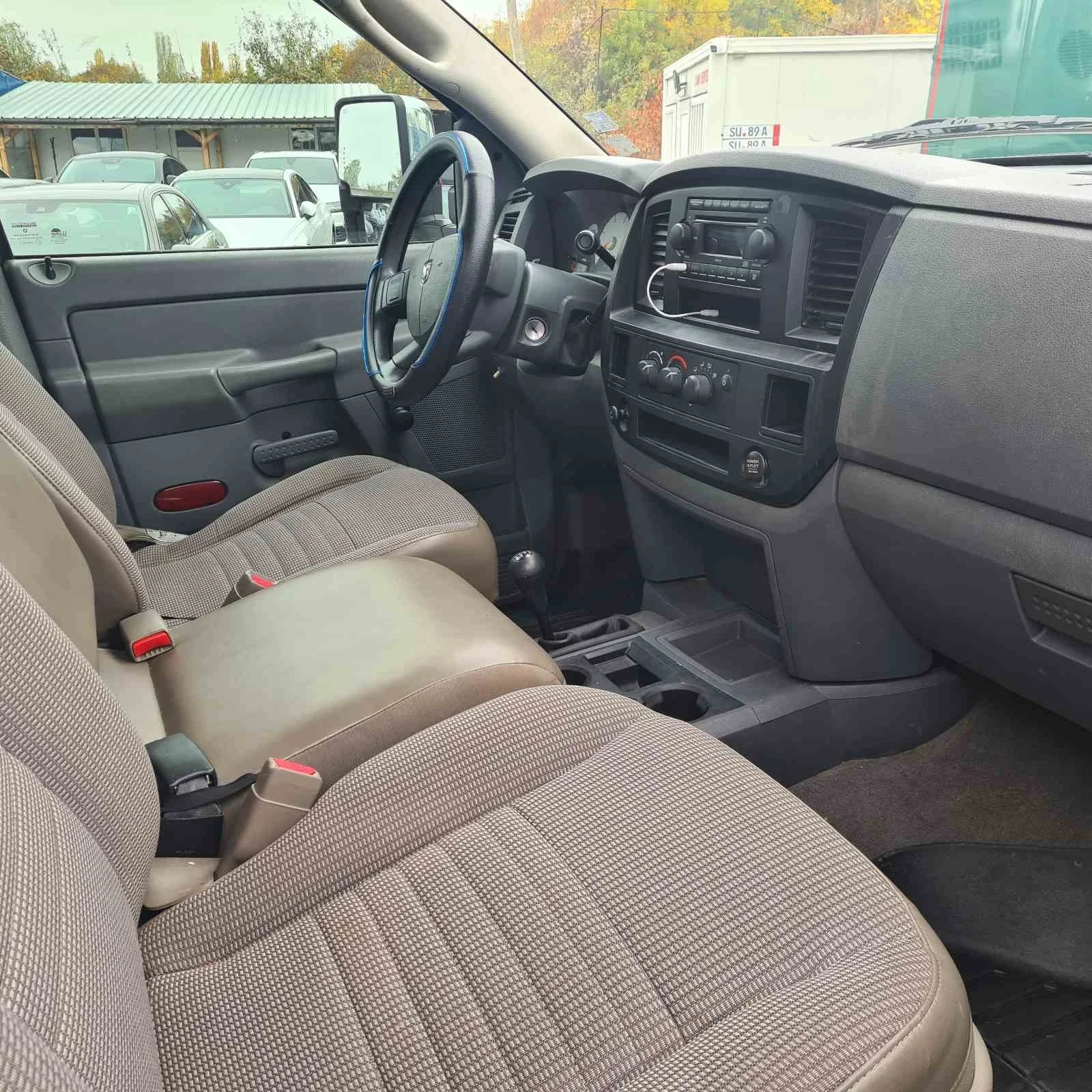 Dodge RAM 2500, снимка 8 - Автомобили и джипове - 56704499