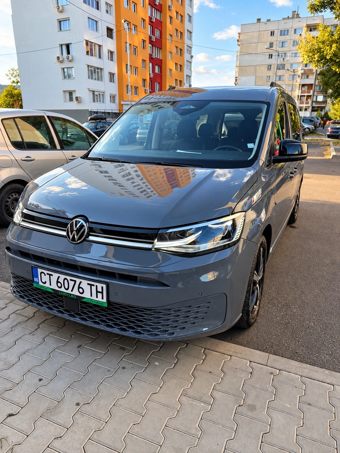 VW Caddy MAXI 1.5 e-hybrid 7 места ново