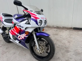 Honda Cbr 400rr | Mobile.bg    2